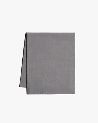 Corredor de mesa de borde de contraste