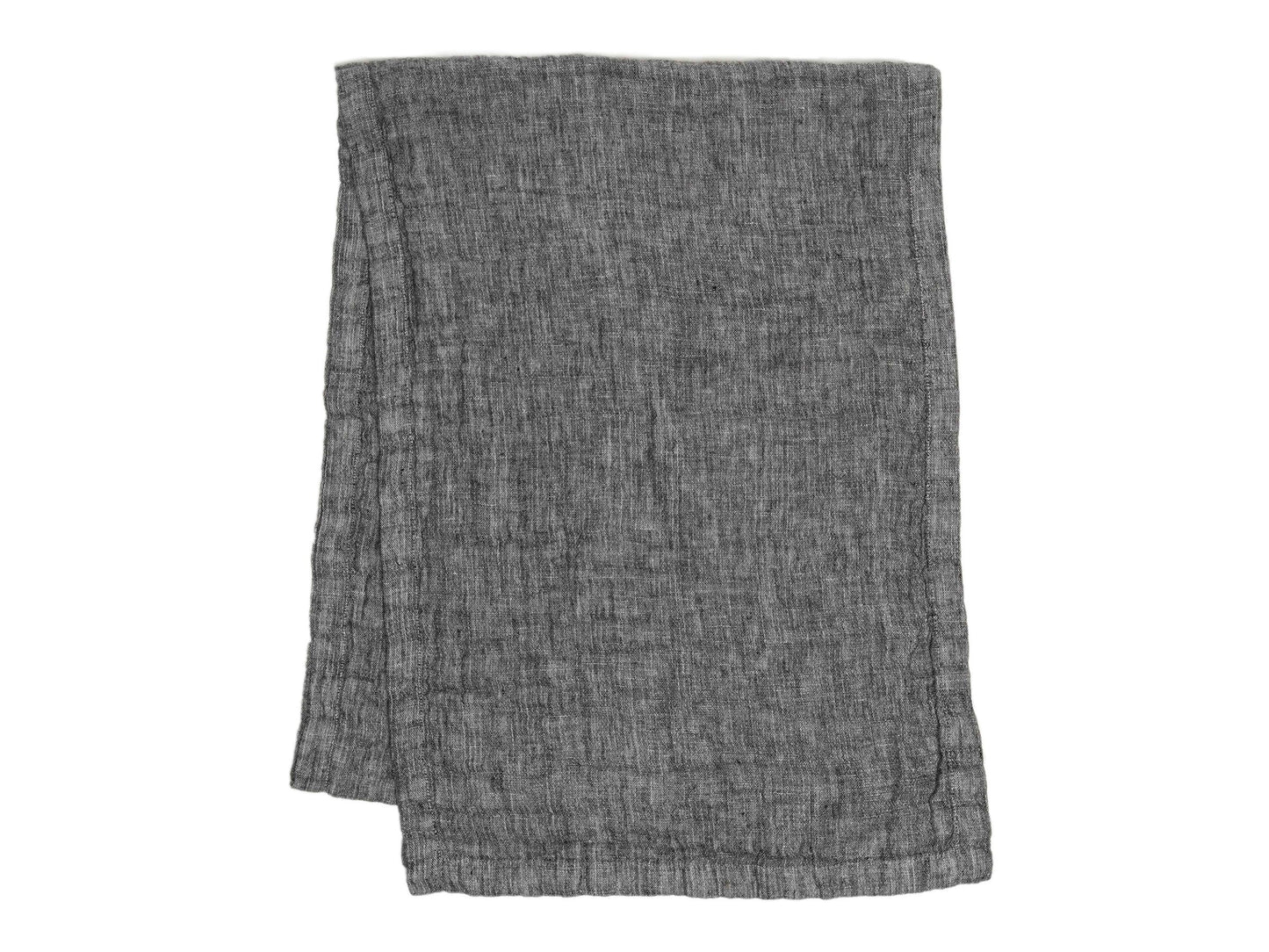 Corredor de mesa de ropa